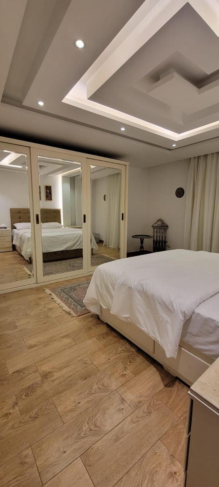 Apartment Luxury In Mohandiseen1 603 Cairo